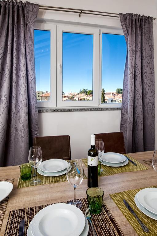 Apartment The Loft ロヴィニ エクステリア 写真